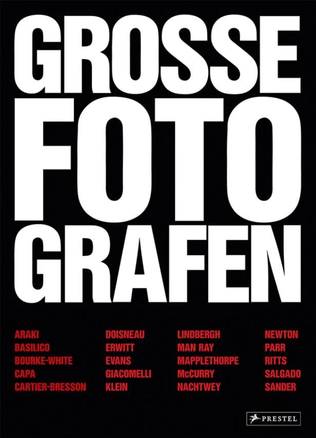 Ein Plakat mit dem Titel „Grosse Fotografen“ und einer Liste von Fotografennamen.