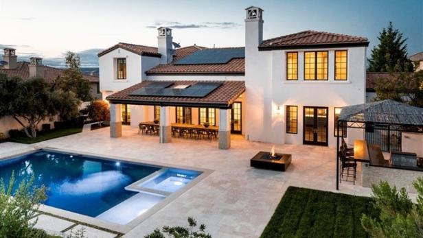 Viel Platz für ihre Sippe: Kris Jenners neue Luxusvilla