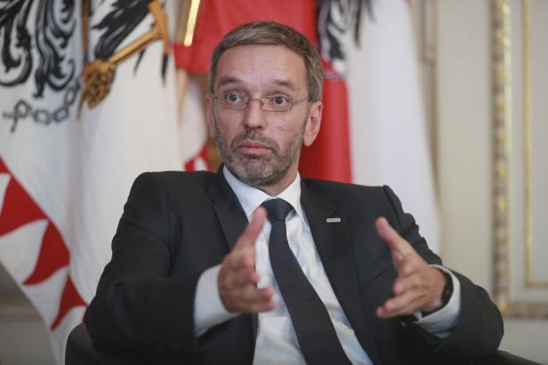 FPÖ-Minister Kickl: „Nicht zum Maulkorb verpflichtet“