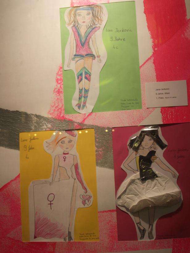 Kinderzeichnungen von Lana Jerkovic, 9 Jahre, aus Wien, mit Modeentwürfen.
