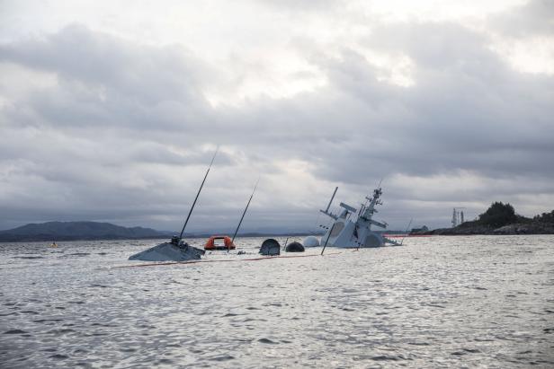 Nach Tanker-Unfall: Norwegische Fregatte fast komplett gesunken