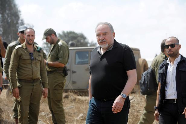 Israels Verteidigungsminister Lieberman tritt zurück