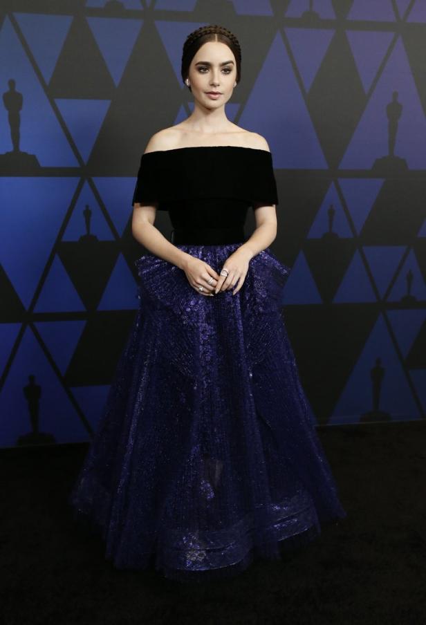 Lilly Collins
