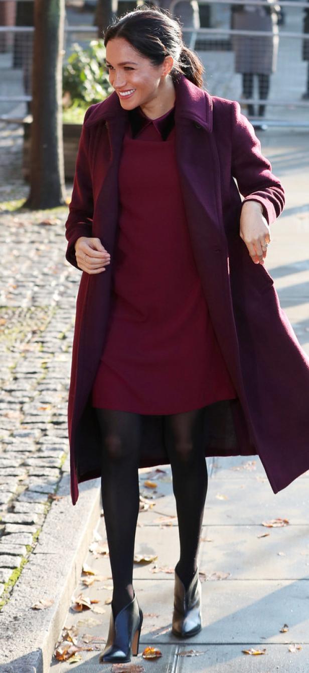 Herzogin Kate zeigt, wie elegant ein Minirock gestylt werden kann