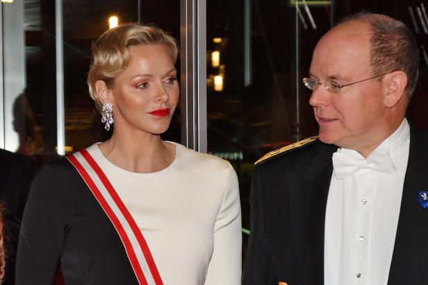 Gala in Monaco: Prinzessin Caroline stiehlt allen die Show