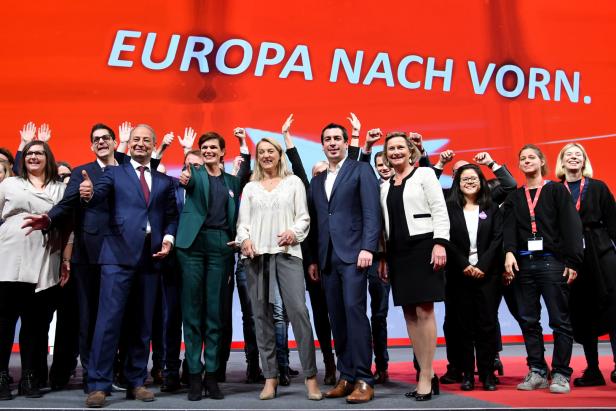 SPÖ-Parteitag: Erfolg für EU-Liste, Diskussionen ums Statut