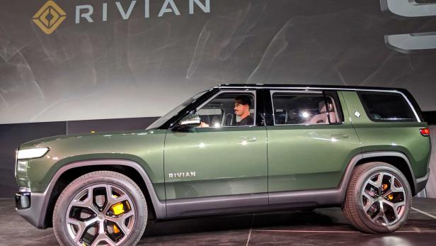 Rivian R1S: Elektro-SUV sprintet in 3 Sekunden auf 100 km/h