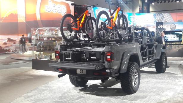 Autoshow Los Angeles: Jeep zeigt den neuen Pick-up Gladiator