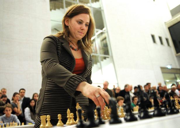 Schach-Boom dank "Damengambit": Wird Schach jetzt weiblicher?