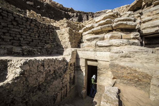 4400 Jahre alte Gruft in Ägypten entdeckt