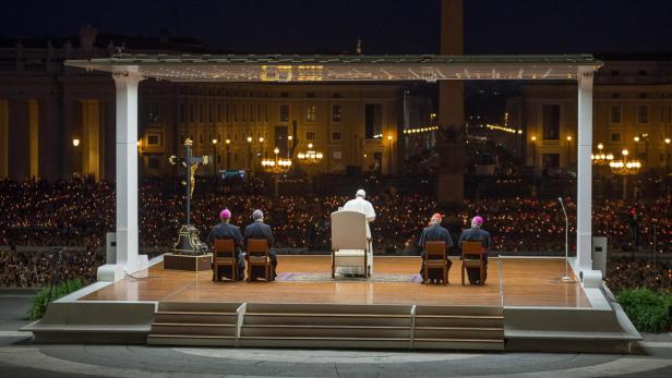 Eröffnungsmesse im Vatikan