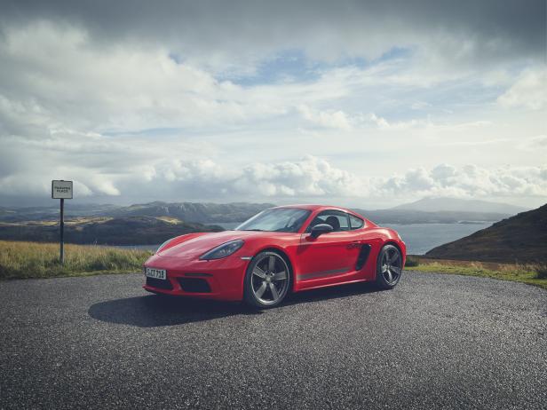 Puristisch: Porsche macht 718 Cayman und Boxster zum T