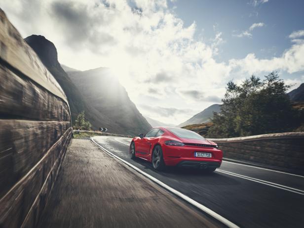 Puristisch: Porsche macht 718 Cayman und Boxster zum T