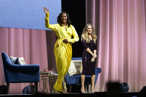 Glitzer-Stiefel & Gelb: Michelle Obama lässt es modisch krachen