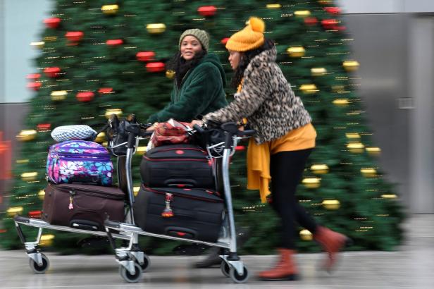 Flughafen Gatwick: Kein Heimkommen zu Weihnachten