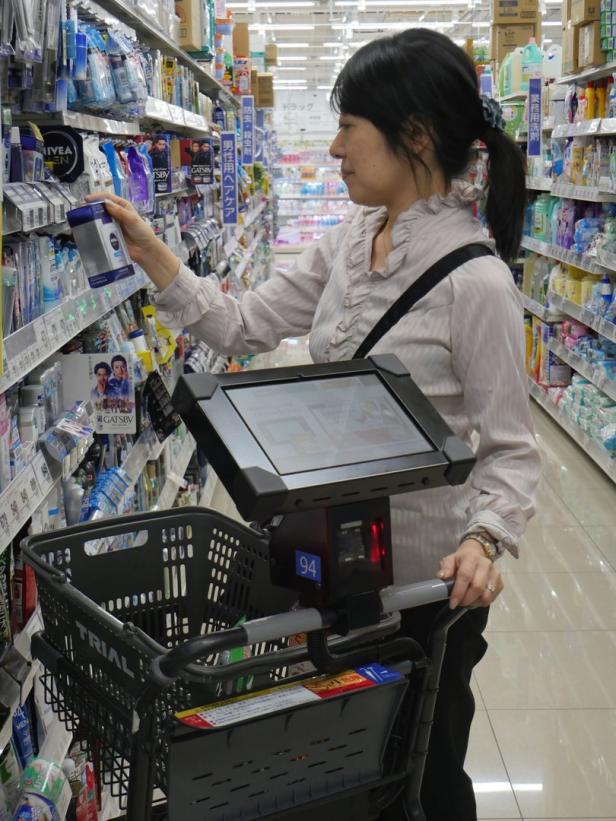 Smarte Wagerl, keine Kassen: Besuch im Supermarkt der Zukunft