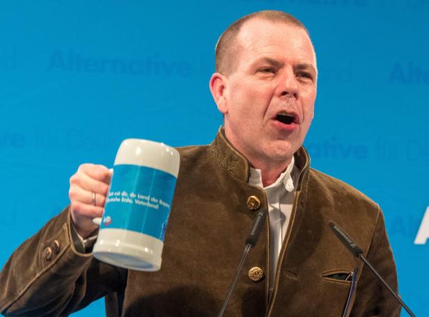 Zitate des Jahres: "Zwei B'soffene, die sich gegenseitig abstützen"