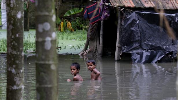 Monsun: Millionen Menschen flüchten