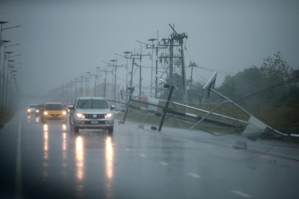 Tropensturm "Pabuk" erreicht Thailand