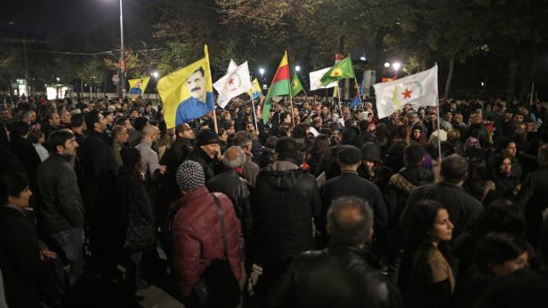 Pro-kurdische Proteste: Mehr als ein Dutzend Tote
