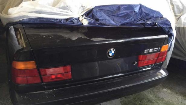 Die wahre Geschichte über die 11 unbenutzten E34 5er-BMWs