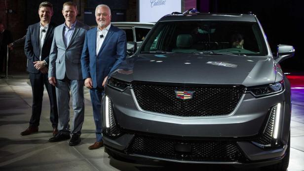 Cadillac präsentiert den XT6