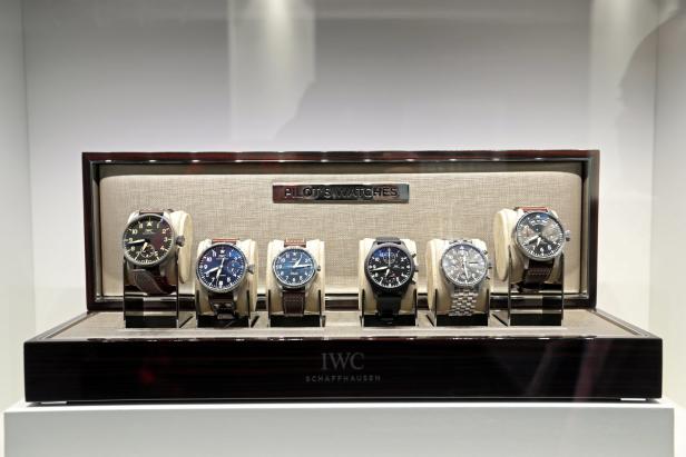 Wie Luxus-Uhrenhersteller heute Kunden bei der Stange halten