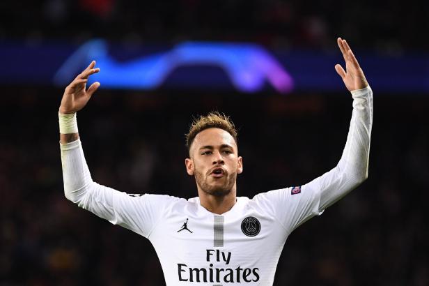 TOPSHOT-FBL-EUR-C1-PSG-LIVERPOOL