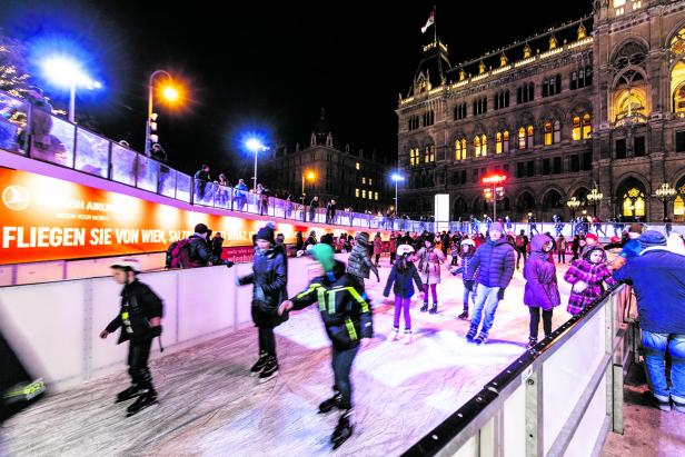 Wiener Eistraum: Erster Abfahrtslauf vor dem Rathaus