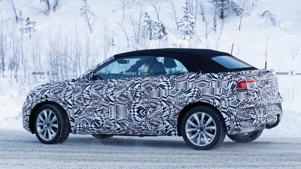 VW T-Roc Cabrio (2019) bei Wintertests erwischt