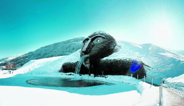 Unendliche Kristallwelten in Wattens