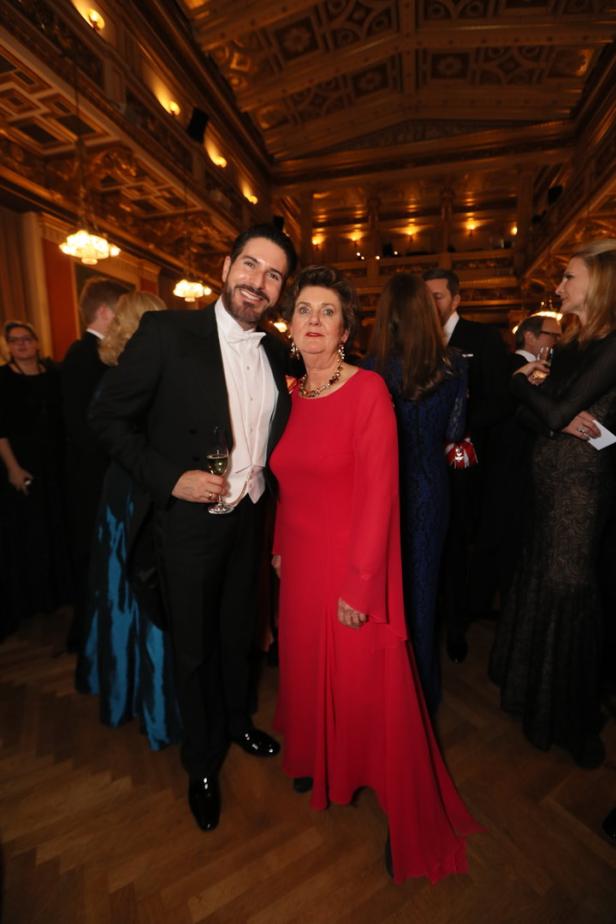 Philharmonikerball 2019: Die Kleider der Promi-Damen