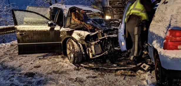 Schneefälle: Todesopfer und mehrere Verletzte bei Unfällen in NÖ