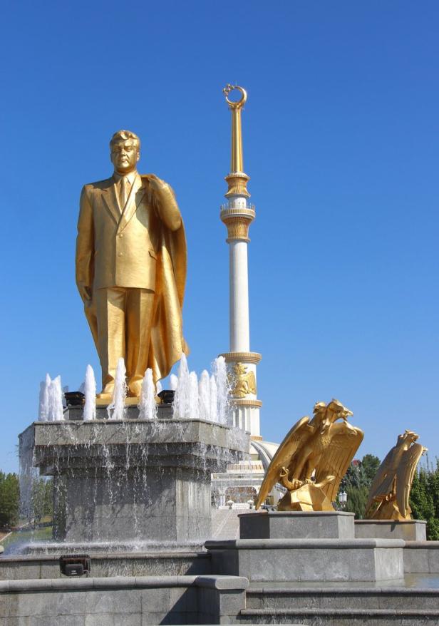 Reisen im Land des Turkmenbashi 