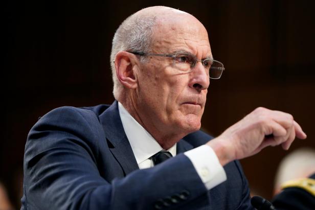 Director of National Intelligence Dan Coats testifies to the Senate Intelligence Committee hearing about "worldwide threats" on Capitol Hill in Washington Nordkorea, Russland, Iran: US-Geheimdienste sind alarmiert
