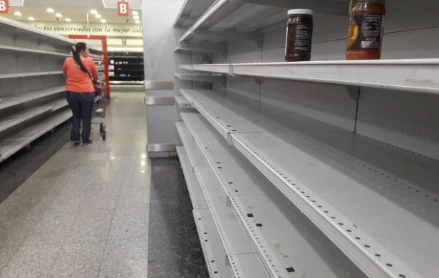 Venezuela: USA schicken Lebensmittel statt Panzer