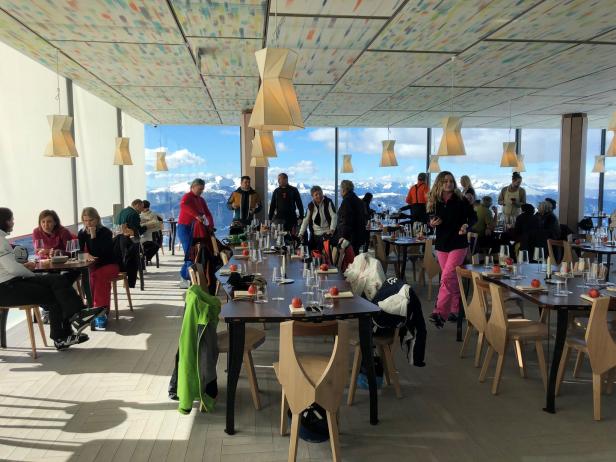 Wie der Kronplatz Kunst & Kulinarik mit Skivergnügen verbindet