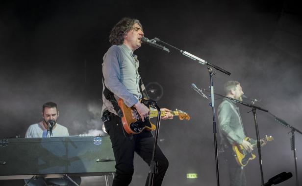 Snow Patrol in Wien: Nach Lebenskrise gereift und fröhlich