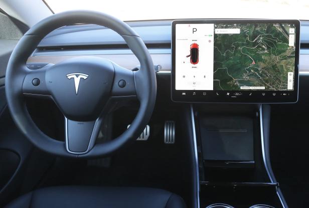 Tesla Model 3 im Test: Die Wartezeit hat ein Ende
