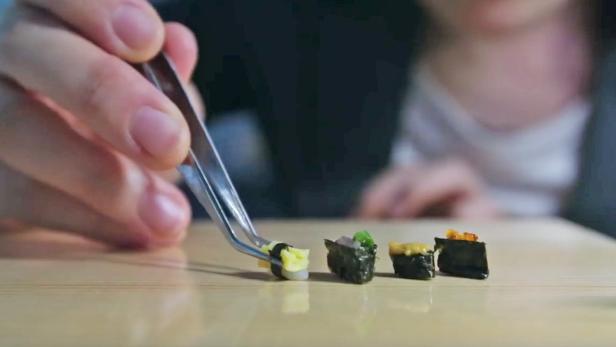 Mikro-Sushi fordert angehende Chirurgen