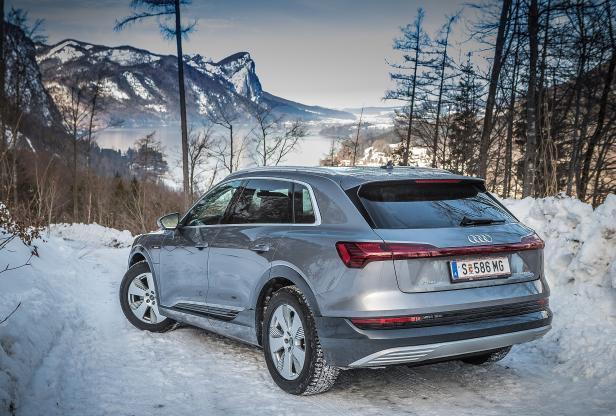 Audi e-tron: Erste Ausfahrt auf heimischen Straßen