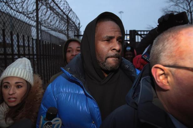 US-Sänger R. Kelly nach Zahlung einer Kaution freigelassen