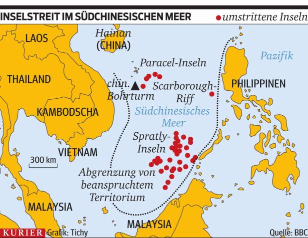 Eine Karte des Südchinesischen Meeres mit umstrittenen Inseln und Gebieten.