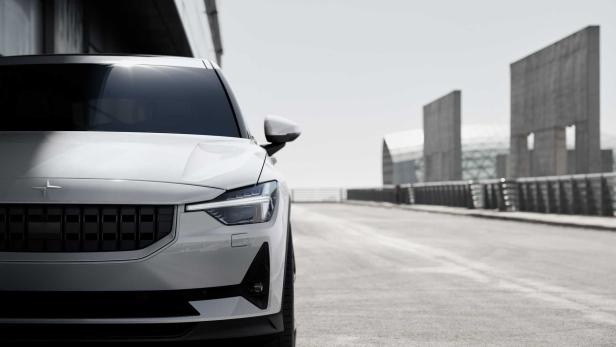 Polestar 2: Elektroauto mit 500 Kilometer Reichweite ab 39.900 Euro