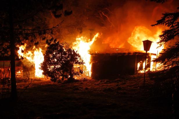 Familienhaus in Bisamberg geriet in Vollbrand