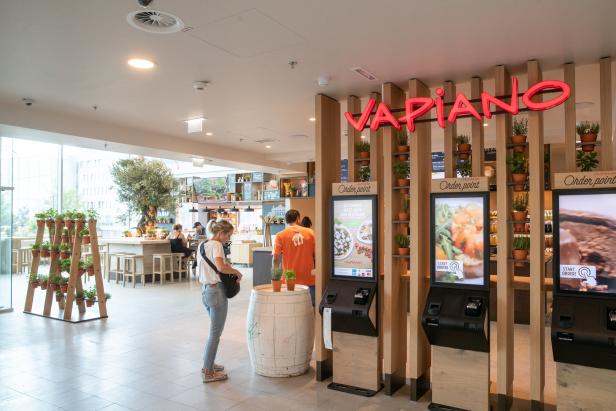 Wie am Flughafen: Vapiano testet neues Bestellsystem