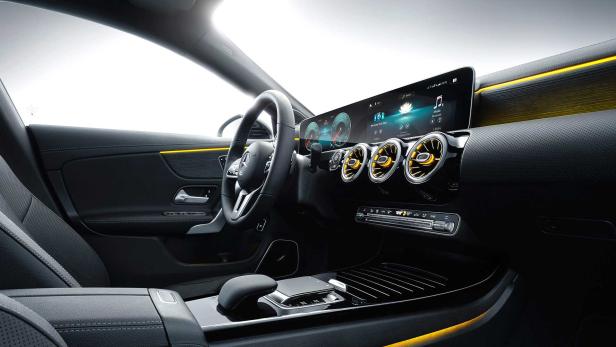Premiere in Genf: Neuer Mercedes CLA Shooting Brake