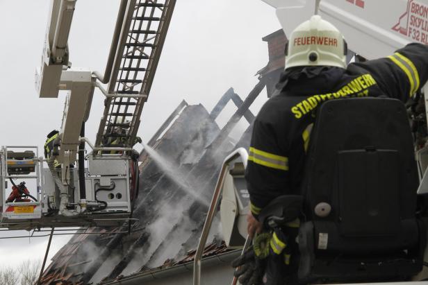 Großbrand in Neufeld - Ehepaar kam ums Leben