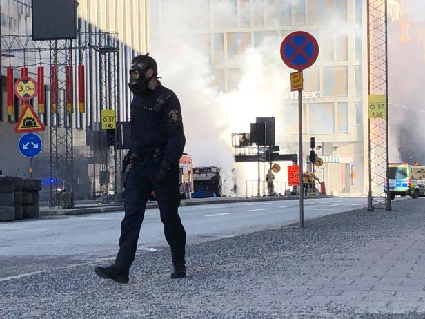 Bus in Stockholmer Stadtzentrum explodiert