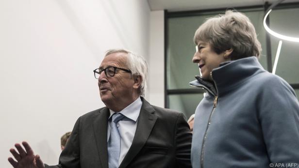 May traf Juncker